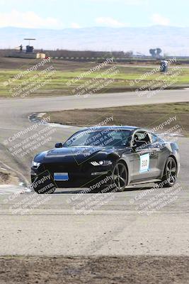 media/Dec-30-2023-Lotus Club Golden G (Sat) [[d3870bf35f]]/Intermediate/Session 4 (Off Ramp)/